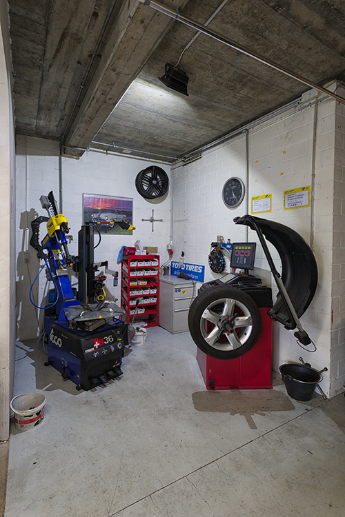 Garage Pneuhaus René Straubhaar Uetendorf Allmend